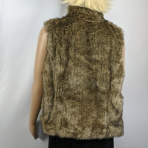 Abercrombie Fitch Women Faux Fur Vest Sz M - Picture 4 of 12